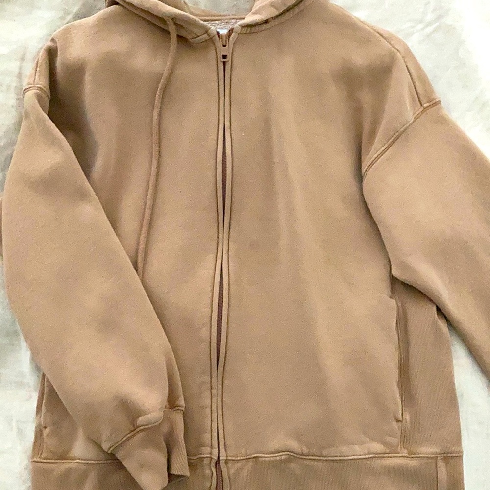 Aritzia boyfriend sweater